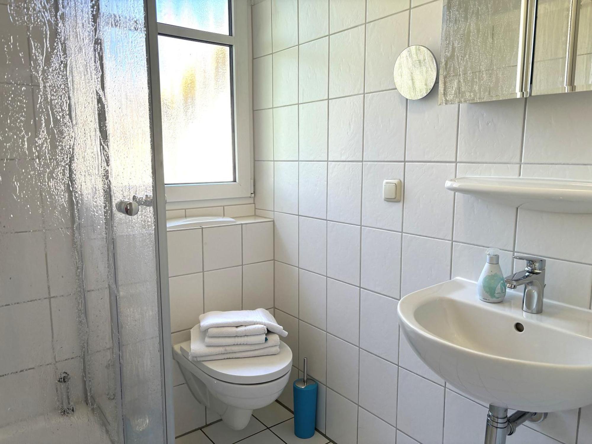 Haus Oie Idyll Mit Balkon 10 Minuten Zum Strand Zinnowitz Exterior photo