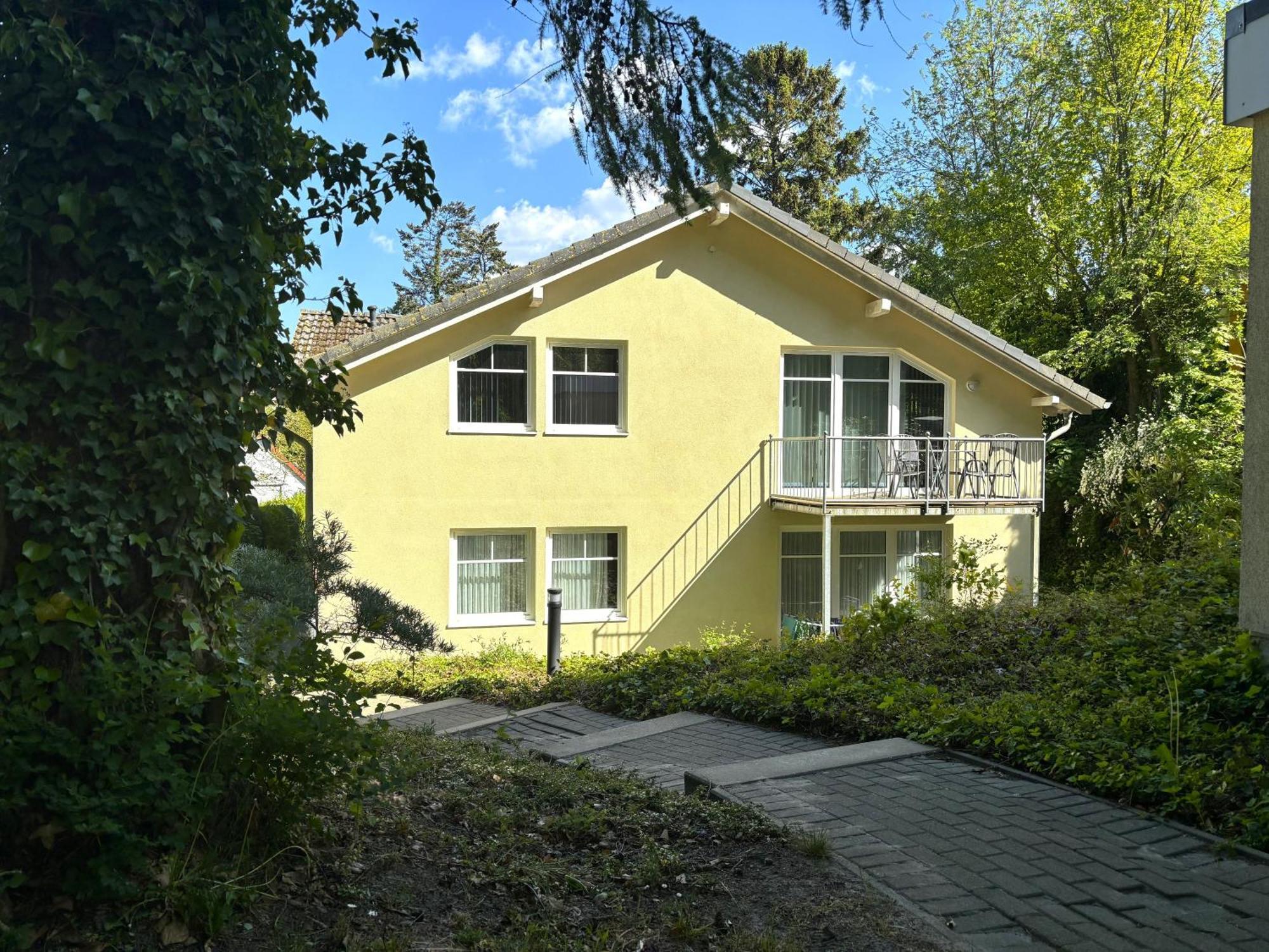 Haus Oie Idyll Mit Balkon 10 Minuten Zum Strand Zinnowitz Exterior photo